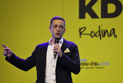 Jan Grolich, kandidát na předsedu strany, vystoupil se svým projevem před...