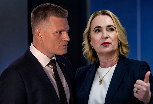 Zleva: Filip Turek, Jana Černochová