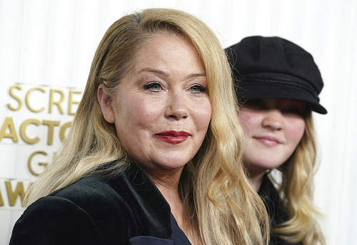 Christina Applegate na SAG Awards (Los Angeles, 26. února 2023)