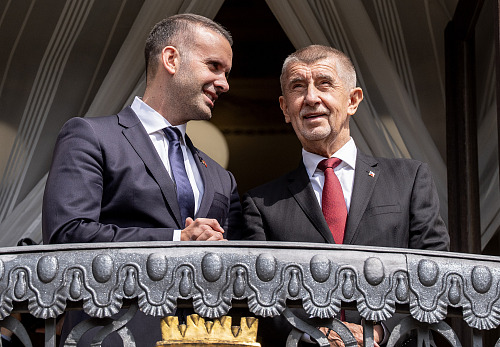 Premiér Andrej Babiš a premiér Černé Hory Milojko Spajič v Kramářově vile. (24....