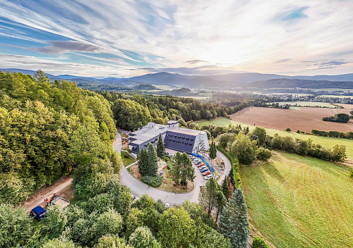 Hotel Diana po rozsáhlé rekonstrukci znovu otevřel. (září 2026)