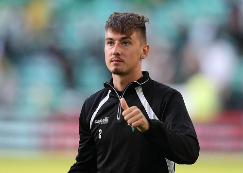 Antonín Vaníček z Jablonce na předzápasové rozcvičce.