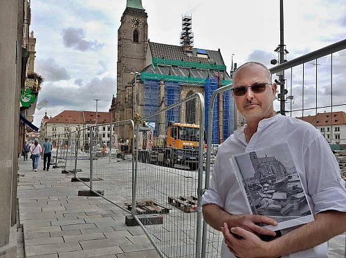 Někdejší pracovník Národního památkového ústavu, architekt Petr Domanický, na...