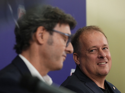 Šéf asociace David Trunda na tiskové konferenci k představení nového trenéra...