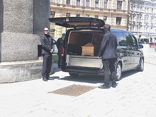 Rozloučení se Zdeňkou Mašínovou v Olomouci, kde zemřela 10. června 2026 ve věku...