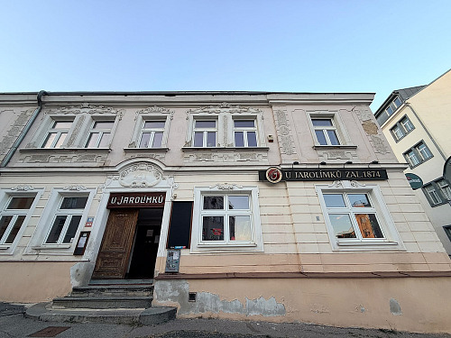 Hospoda U Jarolímků zmizí. Dům, který je svědkem atentátu na Heydricha, půjde k...