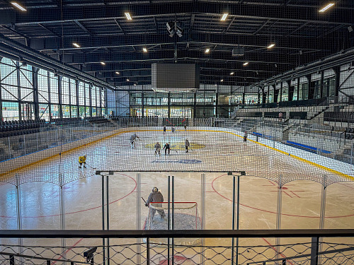 Opavský zimní stadion v novém.