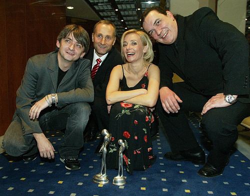 Anketa Anno 2003. Nejoblíbenějším pořadem bylo Tele Tele. Zleva: Michal...