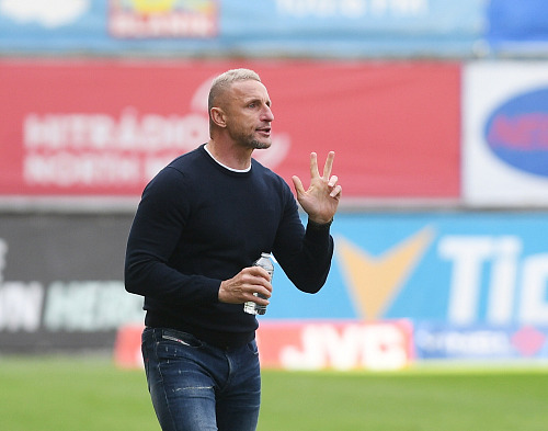 Pavel Šustr, trenér fotbalistů Dukly