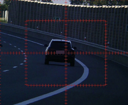 Na D35 u Horních Dohalic na Královéhradecku jel řidič rychlostí 236 km/h. (24....