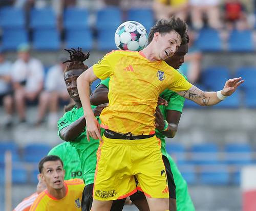 Momentka ze zápasu Jihlava vs. Příbram.