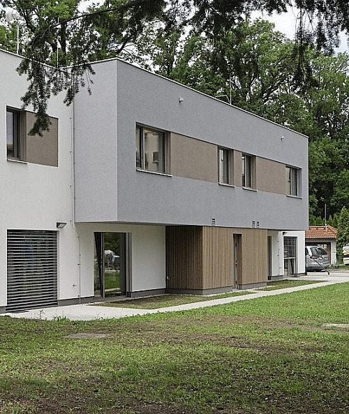 Novostavba dvojdomku pro děti z dětského domova v Pardubicích (28. srpna 2026)