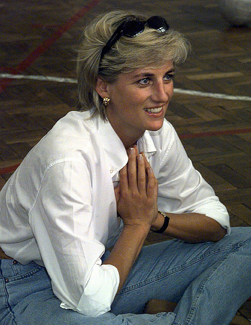 Princezna Diana na návštěvě Bosny a Hercegoviny (Zenica, 9. srpna 1997)