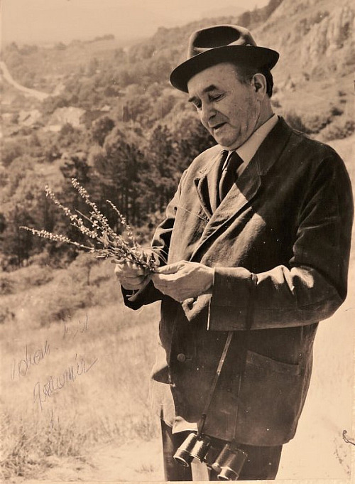 Jaromír Tomeček se narodil 30. září 1906 v Kroměříži, ale od roku 1940 až do...
