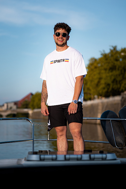 Matěj Blümel se stává novou posilou hokejové Sparty.