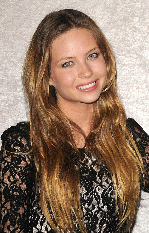 Daveigh Chase na premiéře seriálu Big Love (12. ledna 2011)