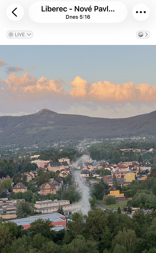 Místní si na zápach stěžují několik let. Stížnost i s fotografiemi poslali na...