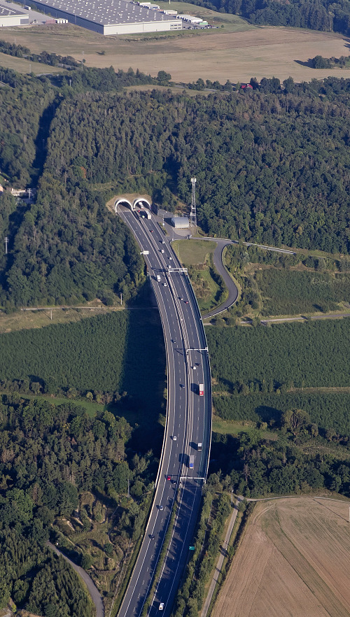 Tunel Valík na dálnici D5 u Plzně. (8. 9. 2021)