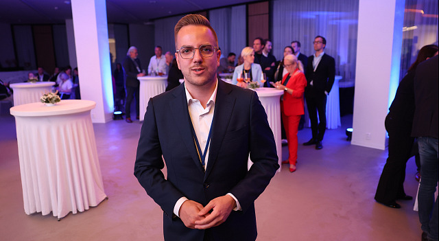 Lídr ostravské kandidátky hnutí ANO Richar Vereš ve volebním štábu.