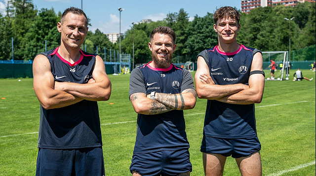 Jan Bořil, Vasil Kušej a Alexandr Bužek na tréninku Slovanu Liberec