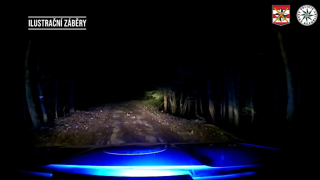 Táborníci se ztratili v lese, na pomoc jim vyrazila policie