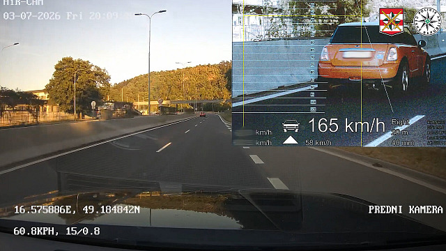 Mladík s čerstvým řidičákem překročil v Brně rychlost o více než 100 kilometrů...