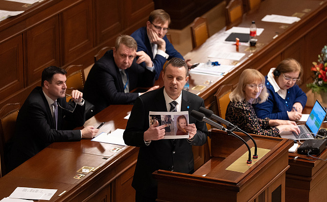Poslanecká sněmovna projednává žádost o vydání Andreje Babiše (ANO) a Tomia...