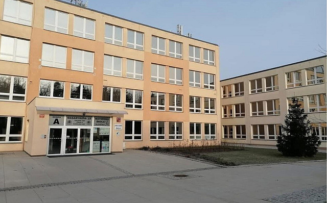 Masarykova základní škola Újezd nad Lesy