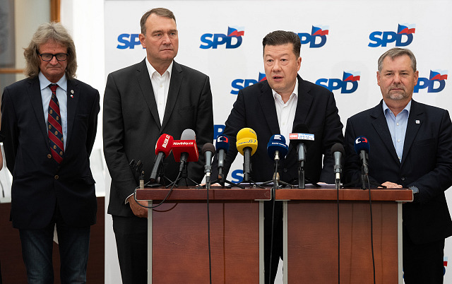 Miroslav Ševčík, Radim Fiala, Tomio Okamura a Radek Koten z SPD na tiskové...