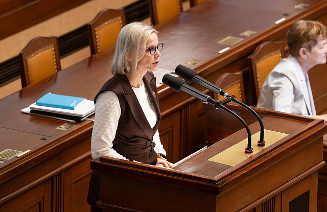 Mimořádná schůze Sněmovny k možnému střetu zájmů premiéra Andreje Babiše. Na...