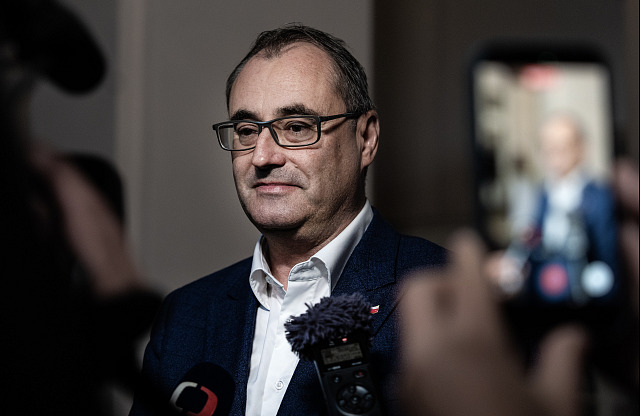 Volební štáb Motoristé sobě v Praze. Na snímku ministr pro sport, prevenci a...