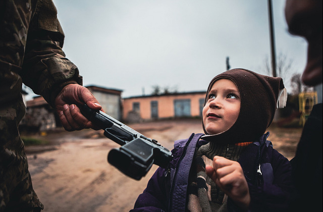Válka ještě neskončila. Donbas, Ukrajina. Fotografie Davida Těšínského.