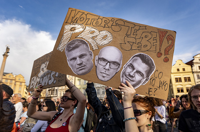 Spolek Milion chvilek pro demokracii uspořádal v centru Prahy protestní...