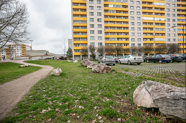 Prostory na hradecké Benešově třídě, kde by po revitalizaci měly stát...