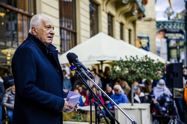 Ku příležitosti výročí vzniku samostatné Československé republiky na...