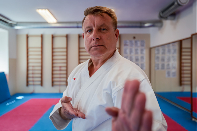 Předseda oddílu sebeobrany AKJ při SKP a instruktor služebních příprav. u PČR...