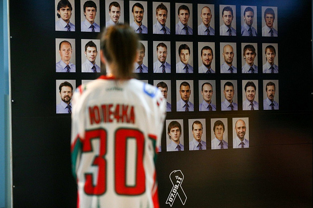 Letecká katastrofa si 7. září 2011 na letišti v Jaroslavli vyžádala 37 obětí z...