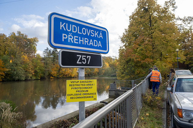 Ve Zlíně začali vypouštět Kudlovskou přehradu v centru města. Součástí je...
