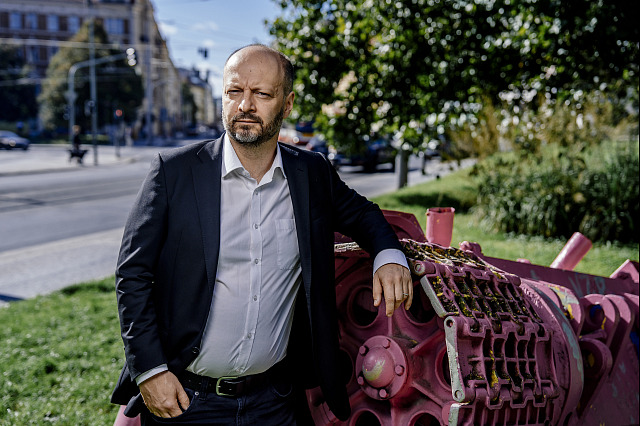 Kandidát do Senátu a na pražský magistrát Václav Láska se stal poprvé veřejně...