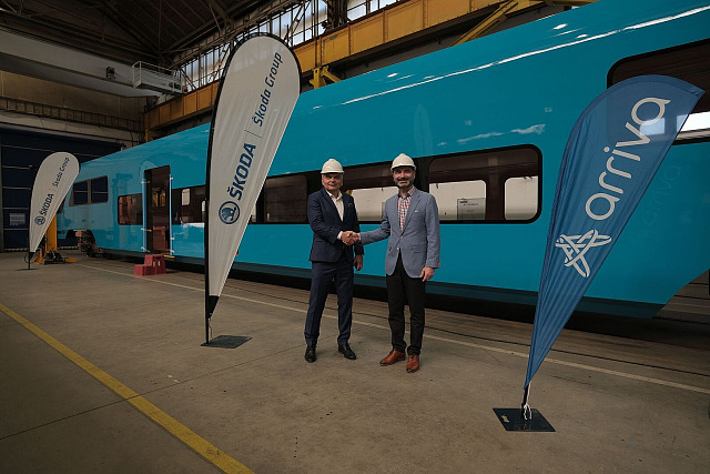 V ostravské Škodě Vagonka se rozběhla výroba nové generace elektrických vlaků,...