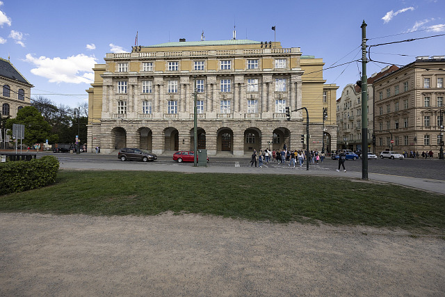Filozofická fakulta Univerzity Karlovy v Praze