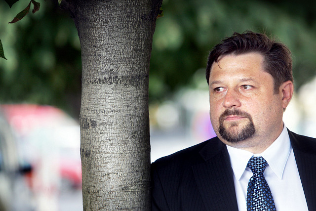 Uprchlý exposlanec Petr Wolf na snímku z července 2008