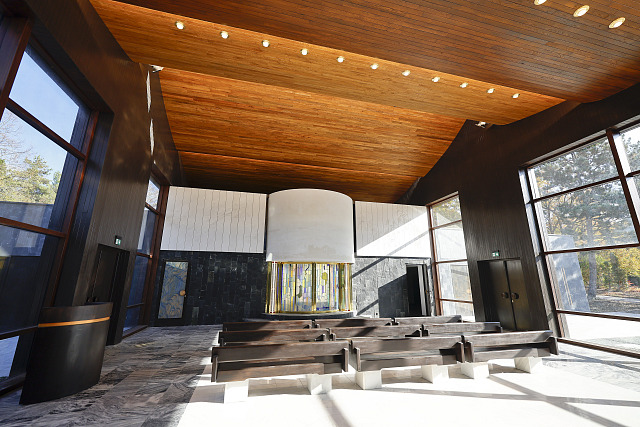 Ceněnou smuteční síň v brněnských Židenicích od architekta Ivana Rullera se...