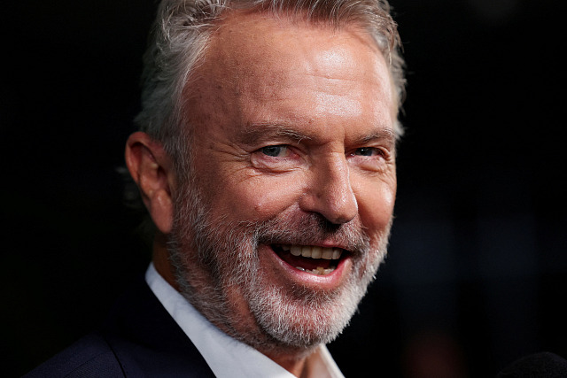 Sam Neill na premiéře televizního seriálu Apples Never Fall v Los Angeles (12....