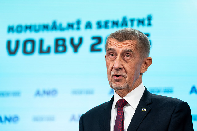 Volební štáb Hnutí ANO v Praze na Chodově. Tisková konference Andrej Babiš....