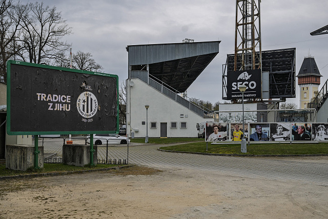 Areál fotbalového stadionu SK Dynamo České Budějovice.