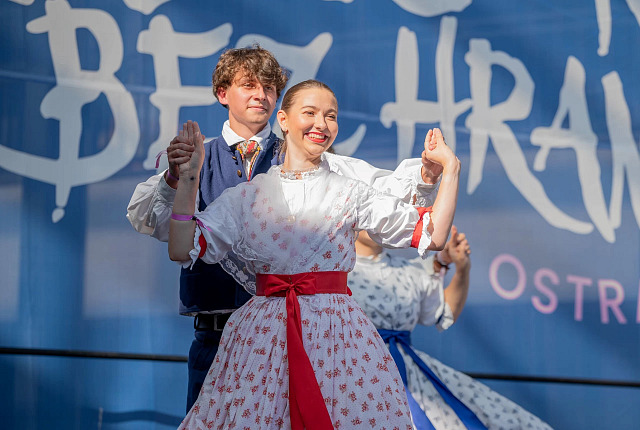 Festival Folklor bez hranic roztančí ulice Ostravy. (17. srpna 2026)