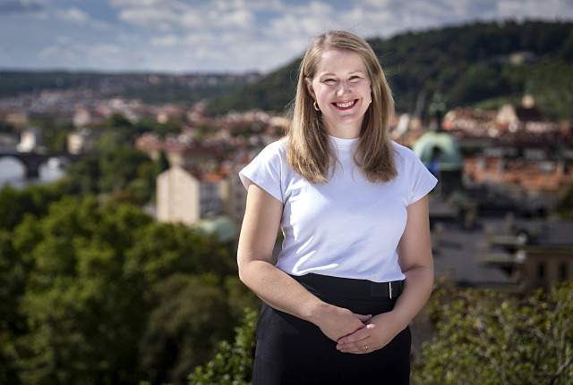 Piráti na Letné odpálili horkou fázi komunální kampaně. Kandidátkou na pražskou...
