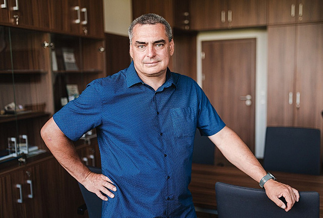 Rektor UHK Jan Kříž