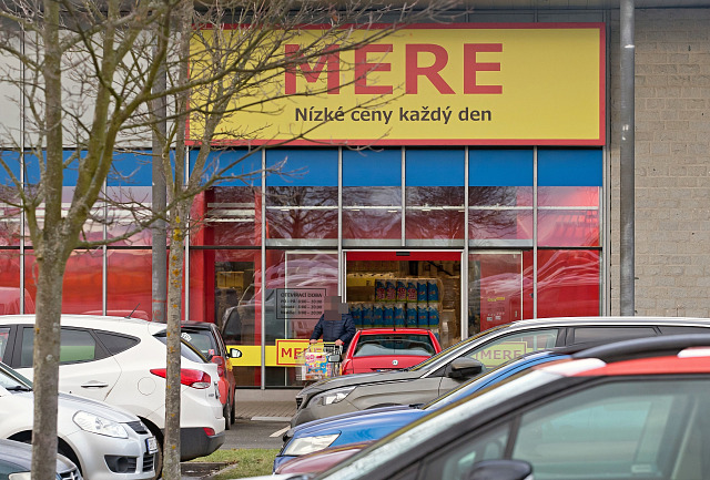 Mere je ruský řetězec diskontních supermarketů